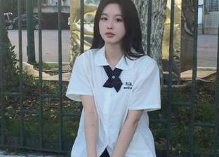 在166.su吃瓜的登录界面，感觉就像要进入八卦时空隧道，兴奋又紧张