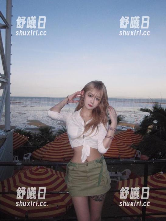 坐在166吃瓜fun网页版导航上，仿佛变身吃瓜群众，别提有多爽了！