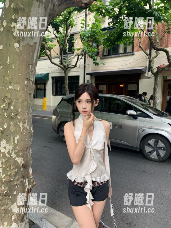 51吃瓜 51吃瓜官网地址在手,想挖人设就别停下滑动的手!