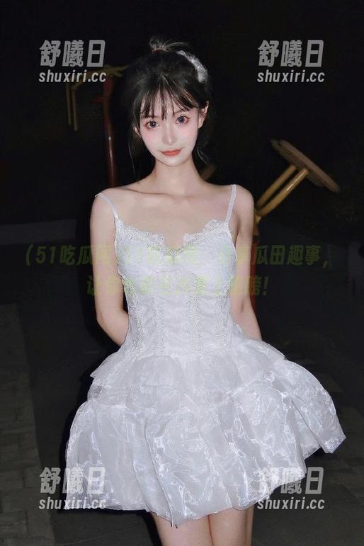 51吃瓜网：分享瓜田趣事，让你也能在沙发上抱膀！