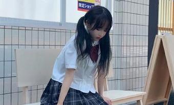 今儿个吃瓜真丰富，快来下载51吃瓜网，陪你高歌一曲！