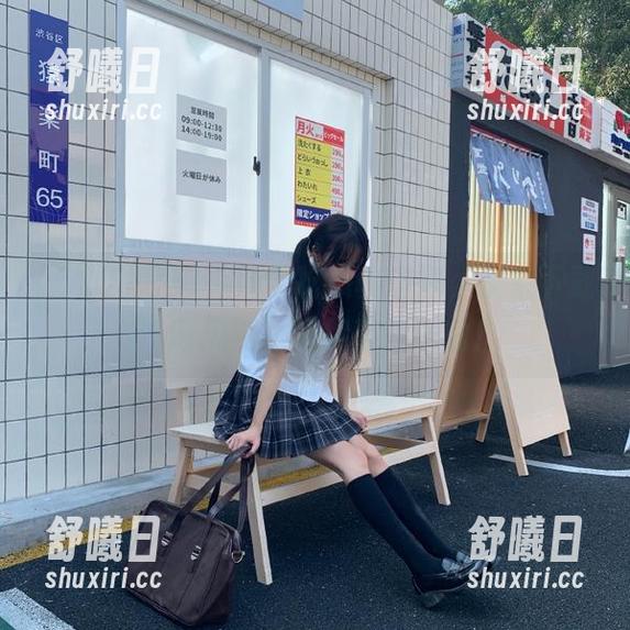 今儿个吃瓜真丰富，快来下载51吃瓜网，陪你高歌一曲！