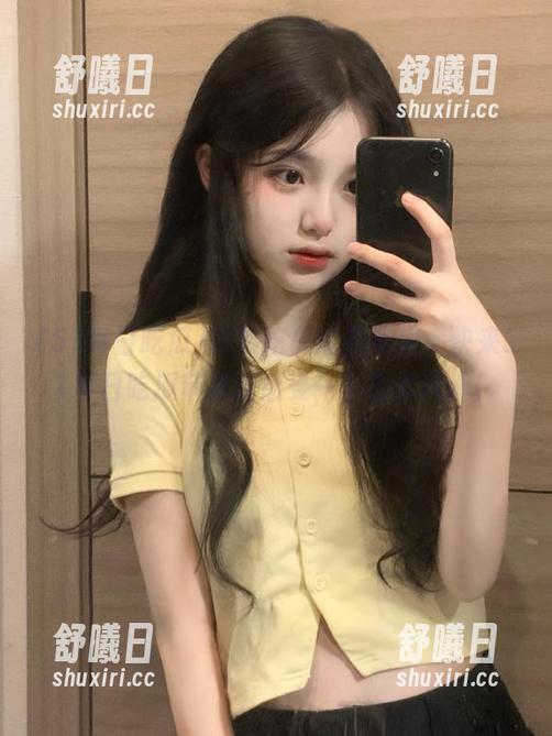 精致吃瓜就要有趣，快来51每日吃瓜苹果版感受一下幽默风暴！