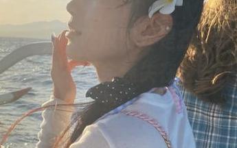 66吃瓜网才是我的导航，永不迷路，就算有时会迷失在这多汁的瓜田里。