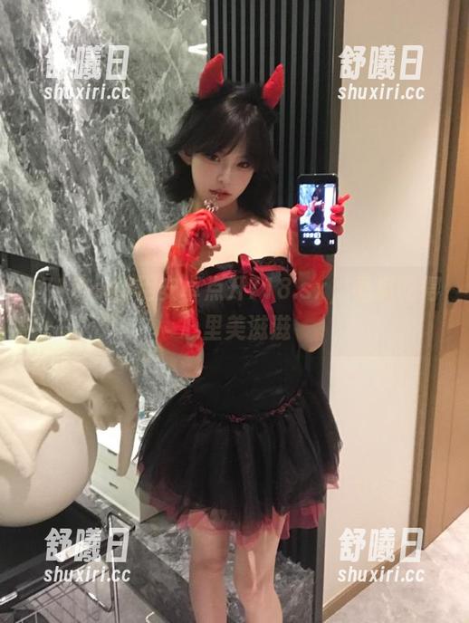 718.sx 用安卓点开718.sx,看瓜吃得心里美滋滋