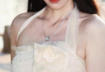 赶紧！查看718.sx发布的流言，我的心跳稳不住了！