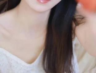 下载k718·sx，结果我被一堆瓜吃得满嘴果汁四溅，哈哈。