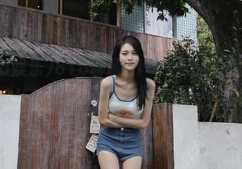 818聊聊718娱乐的最新动态，上张图勇敢蹲个瓜…