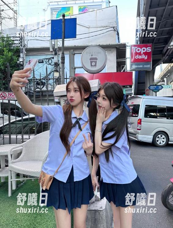 “91cgcn”里啥都有，你想要的收藏一点即来吧，顺便顺手点个赞！