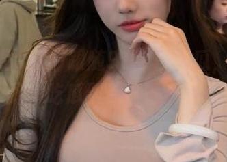 跟随91今日吃瓜，永不迷路，吃瓜到你嘴巴都肿！