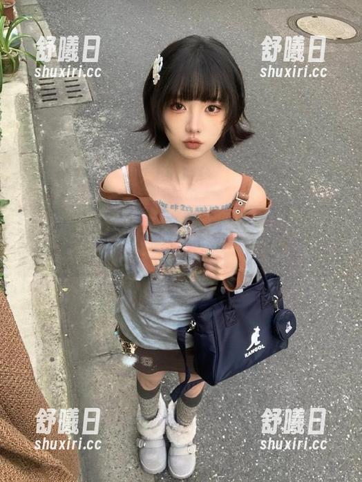 在线舔屏，91黑料入口教你如何优雅地吃瓜，手残勿挡！