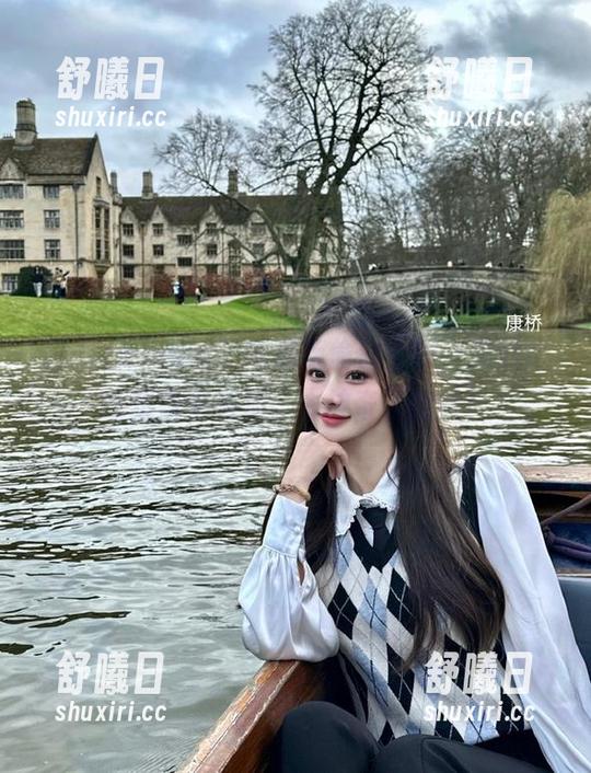 “hlw”苹果版偷偷上线，果然比我想象中有趣，太神奇了哈哈！