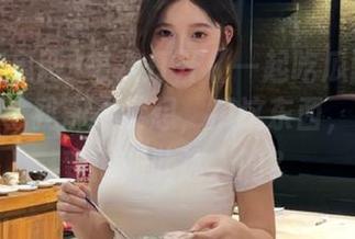 每次打开《一起吃瓜网.cc》的入口，我都不禁想，瓜这东西，是怎么变得如此迷人的？