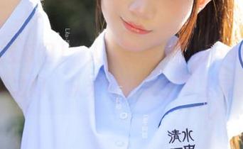 “人人吃瓜网”app：我和瓜之间，从未如此贴近和坚定。