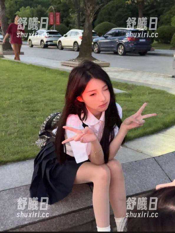今日吃瓜51：娜娜的最新动态，网页上有没有奇葩新八卦？