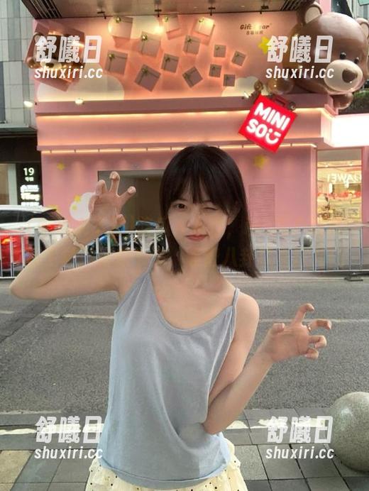 吃瓜大本营 吃瓜大本营,ios用户的必备工具,信你个鬼,靠谱八卦总在这儿!
