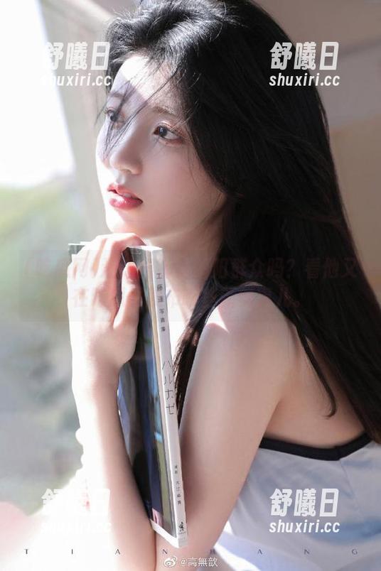 还记得那位朝阳群众吗？看他又在吃瓜网发布哪些新鲜事儿。