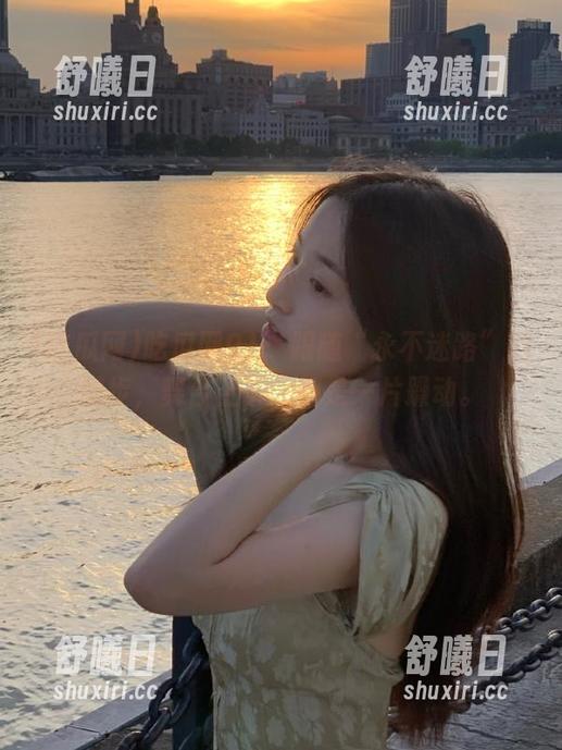 吃瓜网91：跟随“永不迷路”的脚步，舞台上下，都是一片躁动。