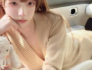 “这瓜好甜”——来自吃瓜网iOS的最新明星动态报道。