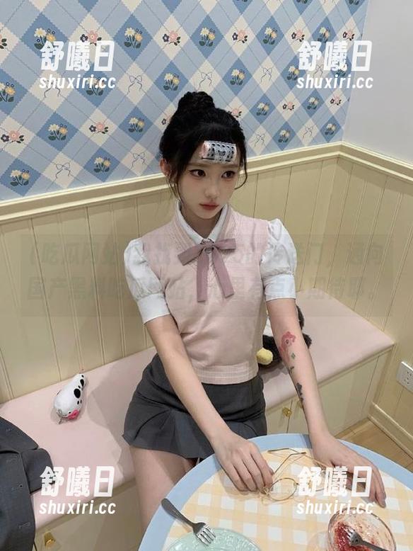 我找到2025的传送门，通向国产黑料吃瓜网站，心里有点小期待耶。