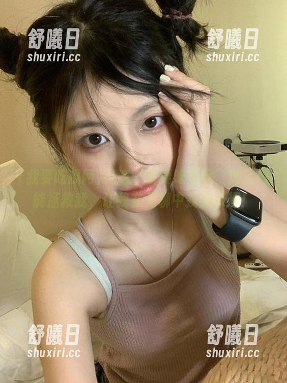 只有‘我要吃瓜网’的入口能拯救我，让我在无聊中找到乐趣！