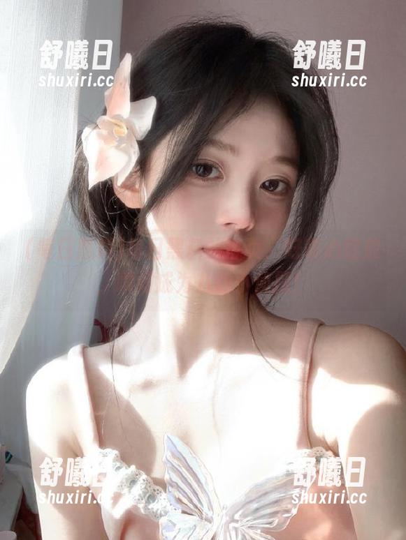 每日黑料的首页，好奇心绽放，瞬间成为八卦小侦探！