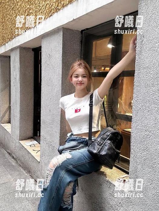 黑哥冲料 黑哥冲料官网发声,跟着我,回家的路上可以很有趣哦!