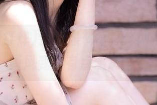 观看黑料不打烊网页版，这画风变得有点熟悉啊？