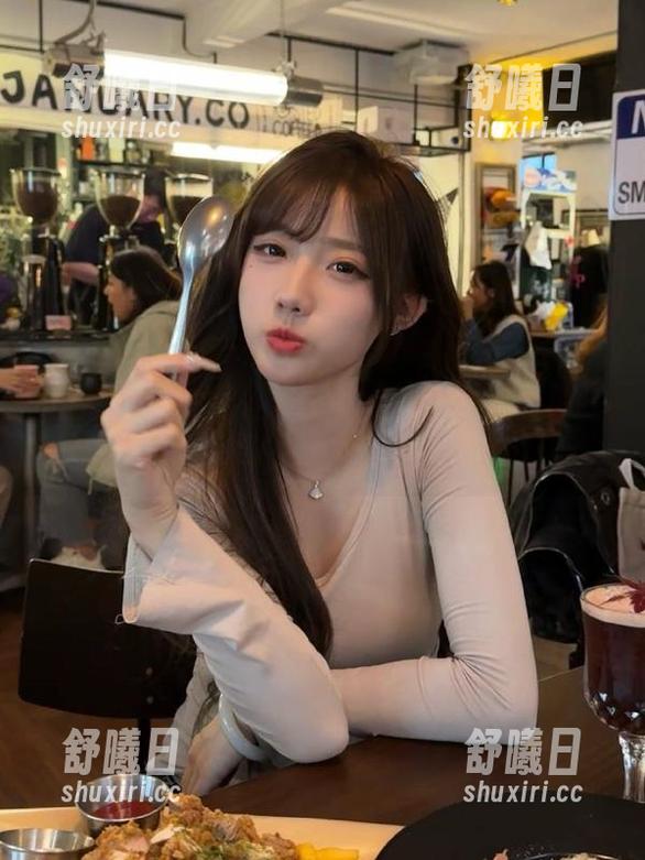 从此导航战场，黑料不打烊尽在“瓜田”里，边吃边乐呵！