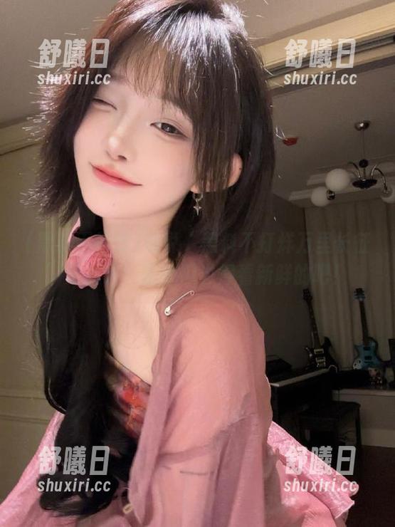 听说“黑料不打烊万里长征”更新了，吃个瓜也得看新鲜的吧！