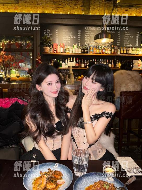 黑料不打烊万里长征，首页的洗脑旋律让我每次掏出手机就想…啧啧