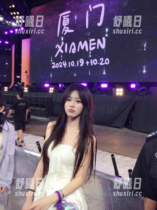 狂戳首页，黑料不打烊tttzzz，你还敢说我不可以？