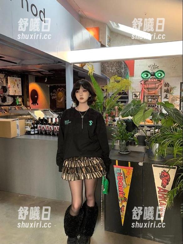 轻松分享，黑料不打烊155fun陪你度过无聊时光