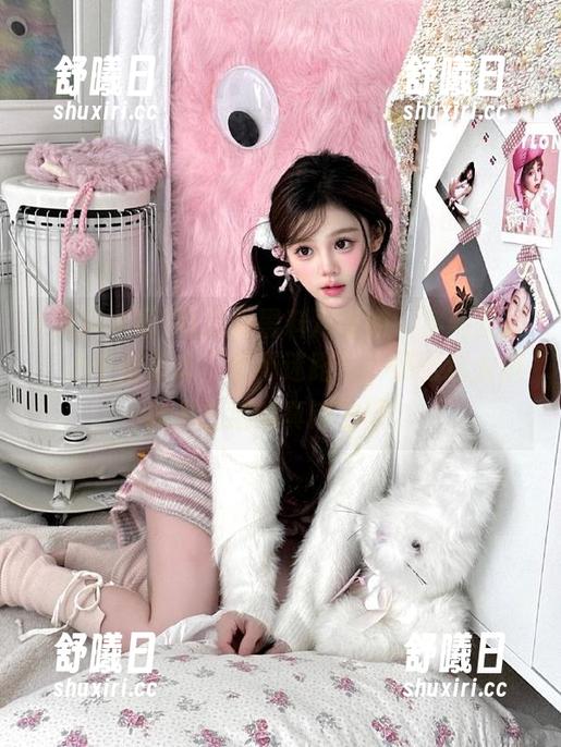每次看黑料冲哥的一字马表演，心中都默念“永不迷路”，感觉这大概就是生活的真谛了吧。