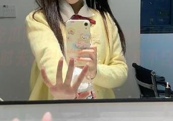 在线收集黑料吃瓜网的热点大瓜，时光机似的内容，让我不自觉地点头如捣蒜。