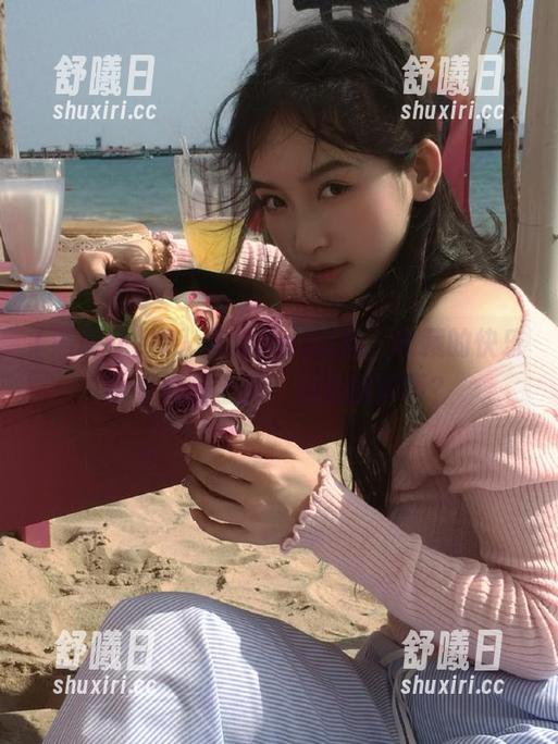 加入黑料社app后，收藏的快乐比看瓜还上头，怎么回事啊？
