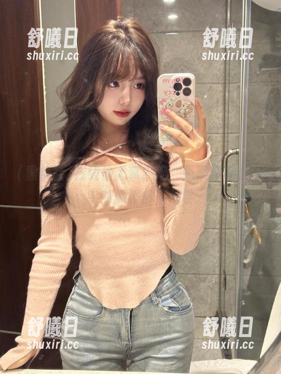 在线仙人掌？不，是黑料社app中的瓜等你来品尝