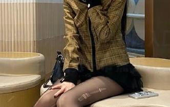 别走开！这边黑料网入口更新，刚刚怕怕的感觉中带点小激动！