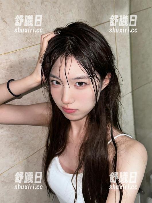 黑料网网站今日又放出新炸弹，大家是不是在悄悄吃瓜呢？