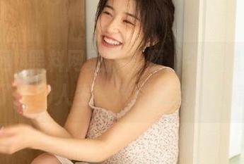 黑料网更新视频，今日黑料首页像极了我的人生，满满的狗血和意外！