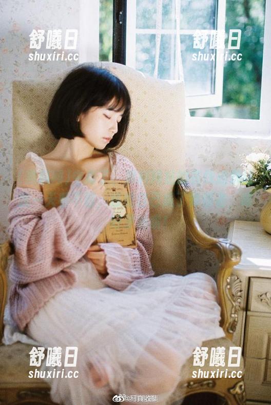 中毒了，黑料网站的在线播放让我一天看不够，感觉自己成了知情者，唉，好矛盾哦！