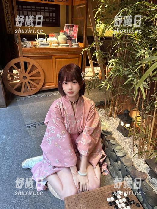 黑料门不打烊 黑料门不打烊:下载云朵上的八卦,今天的黑料全在风里飞!