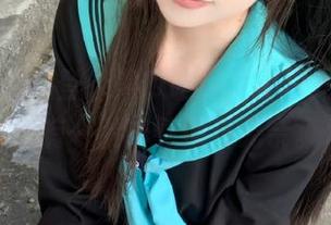 登录黑瓜吃料，不仅是吃瓜，还有一脸的看懂与无奈。